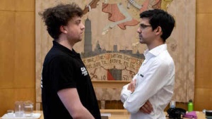 Anish Giri Voices Concerns Over Treatment of Hans Niemann Amid Cheating Allegations