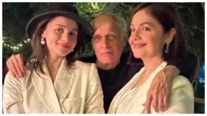 Mahesh Bhatt on Potential Alia & Pooja Collaboration, Pooja's 'Aashiqui' Regret