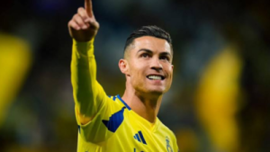 Ronaldo's 1,000th Goal? Ex-Man Utd Coach Suggests Keepers Might 'Let It In,' Hints at Retirement