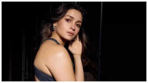 Alia Bhatt Sidesteps Exes Question on Kajol & Twinkle Khanna's Show; Varun Dhawan Teases 'Mela'