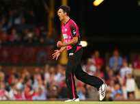 Starc Set for BBL Return After Over a Decade; Signs with Sydney Sixers