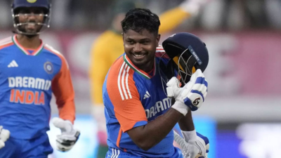 Watch: Sanju Samson no-look six goes viral as he hits fourth consecutive fifty in KCL