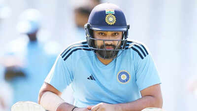 'Tendulkar', 'Dhoni', 'Sidhu' pay tribute to Rohit Sharma's ODI captaincy - watch video